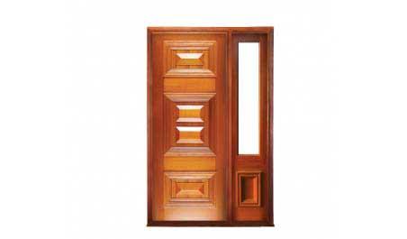 noosa: single door + sidelight on right