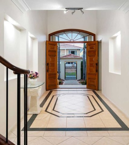 Custom Entries Gallery