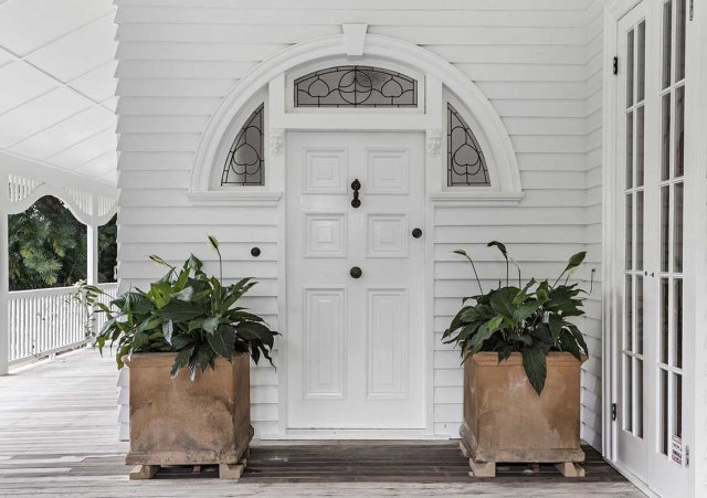Custom Entries Gallery