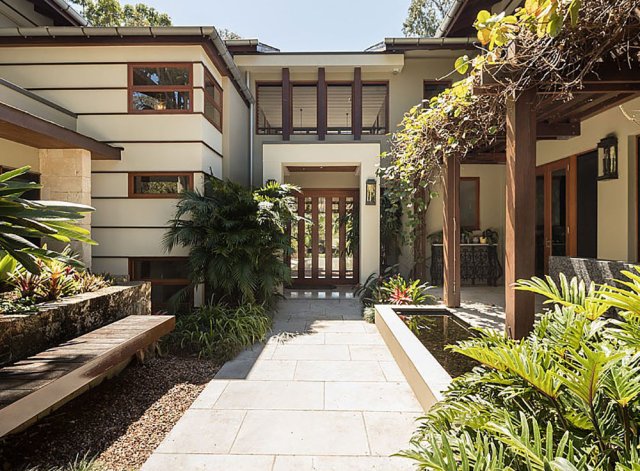Custom Entries Gallery