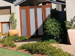 contemporary-gates-100