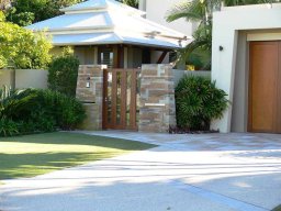 contemporary-gates-60