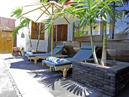 contemporary-gates-72