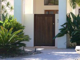 contemporary-gates-83