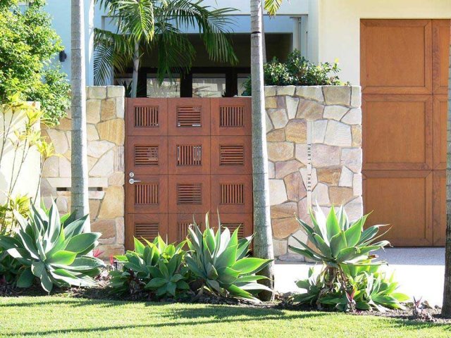 Custom Gates Gallery