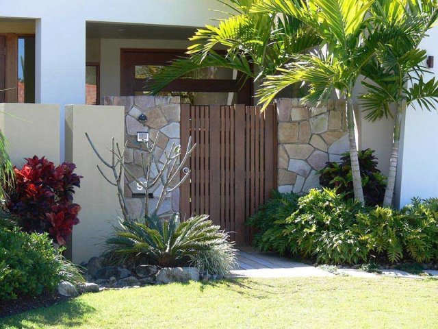Custom Gates Gallery