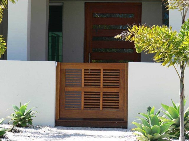 Custom Gates Gallery
