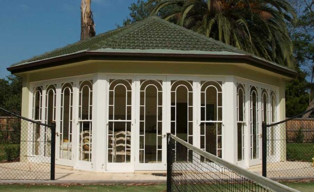 Custom Windows Gallery